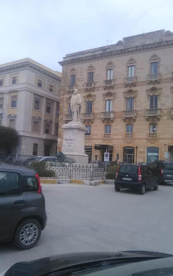 Porto Del Sole Apartamento Trapani Exterior foto